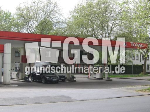 Tankstelle2.JPG